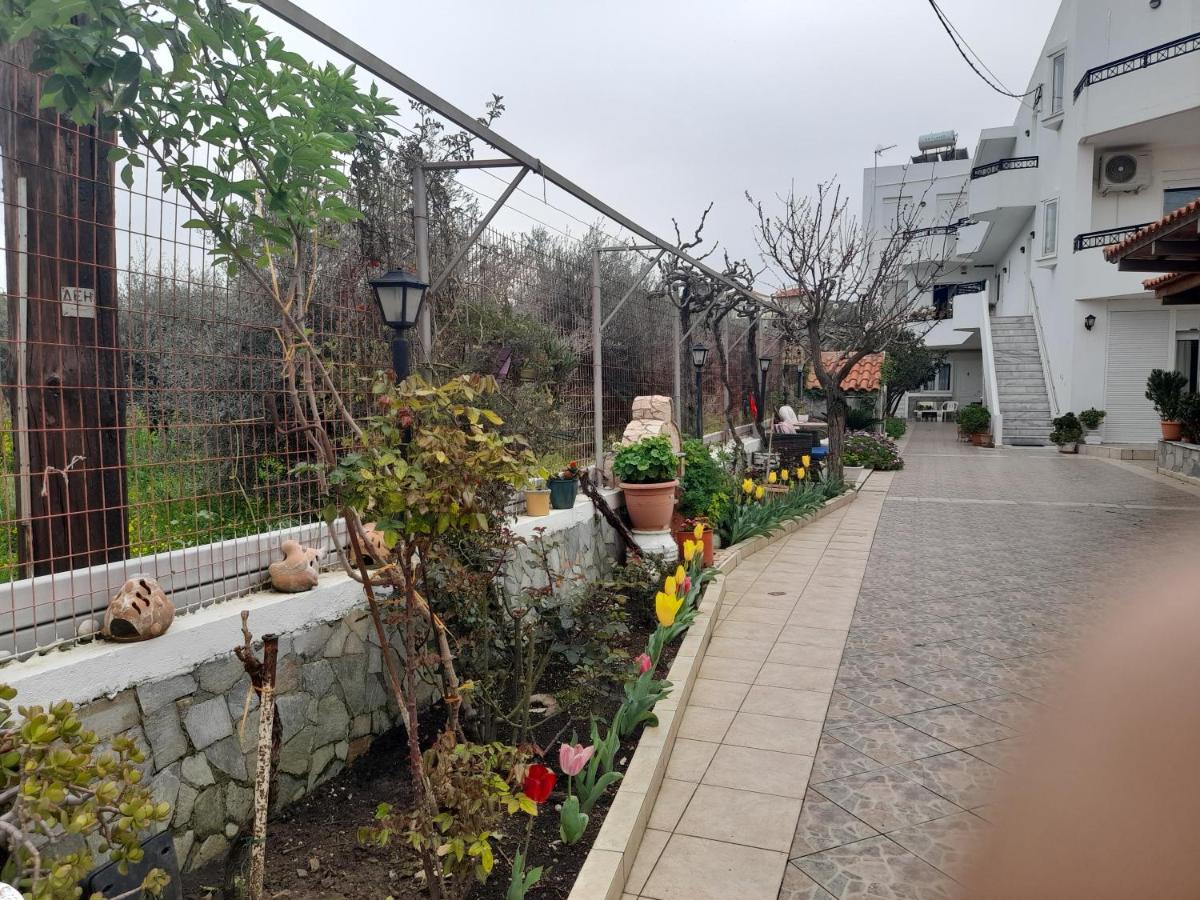 Pigi  Maria'S Apartments מראה חיצוני תמונה