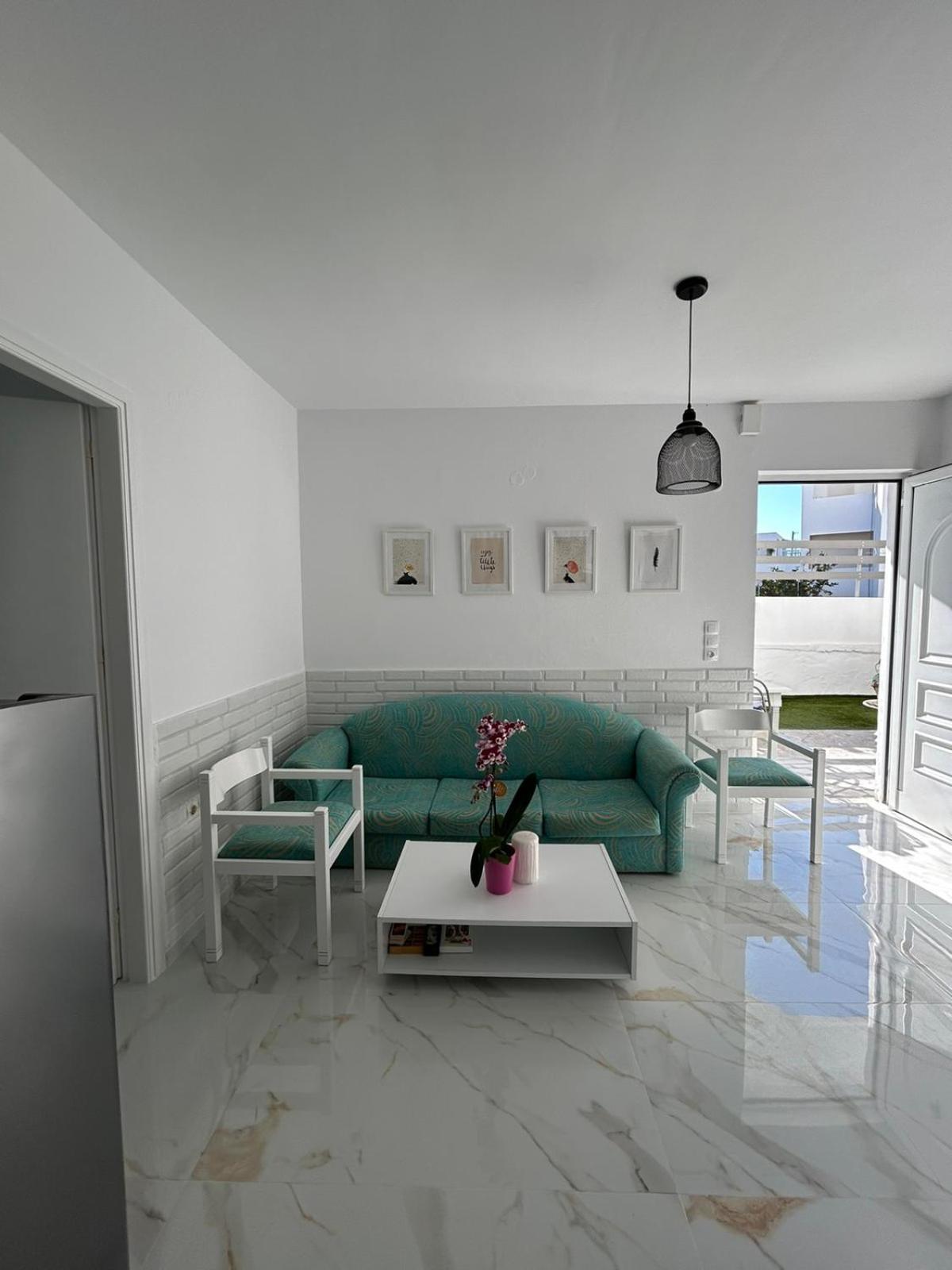 Pigi  Maria'S Apartments מראה חיצוני תמונה